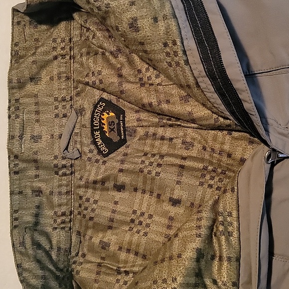 Grenade Snowboard Pants - Picture 11 of 12